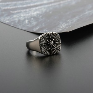 Stainless Steel Ring Silver Tone Black Engine Sun Pattern Celtic Vintage Knot Motifs Finger Rings