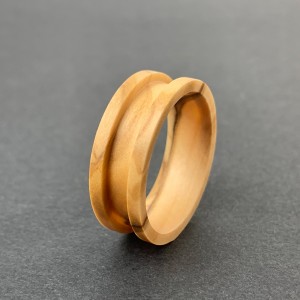 Popular Diy Jewelry Wedding Band Base Core 8mm Dome Edge Channel Setting Sandalswood Ring Blanks For Inlay