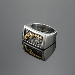 Fashion Stainless Steel Ring Men’s Ring with Gun Pattern