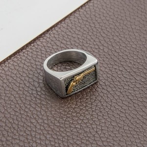 Fashion Stainless Steel Ring Men’s Ring with Gun Pattern