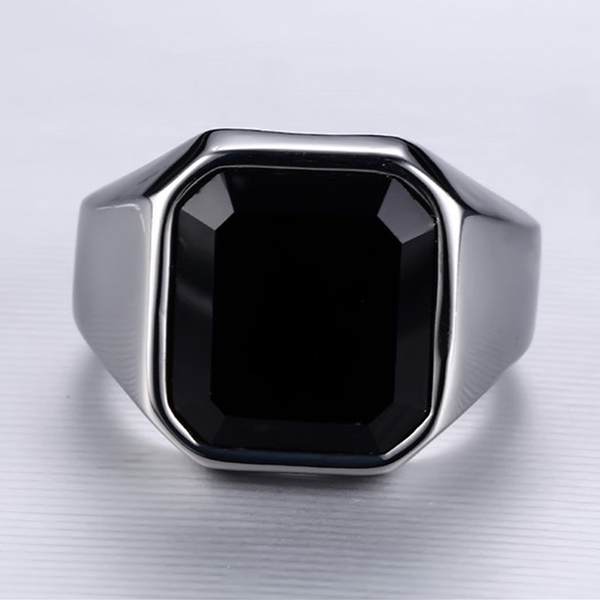 2020 wholesale price Prices For Tungsten Carbide Ring - Fashion Stainless Steel Signet Rings with Black Agate for Men – Ouyuan detail pictures