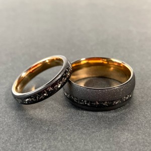 Fashion Jewelry Matt Surface Crushed Meteorite Tungsten Ring For Men