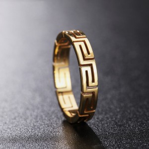 Custom Luxury Fashion Finger Chunky Zodiac Letter Silver 18k Plated Gold Stainless Steel Jewelry Women Initial Ring