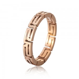 Custom Luxury Fashion Finger Chunky Zodiac Letter Silver 18k Plated Gold Stainless Steel Jewelry Women Initial Ring