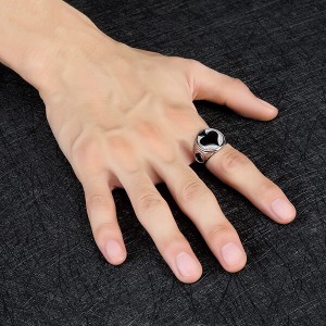 Men’s Stainless Steel Ring Spade Ace Black Silver Vintage Jewelry