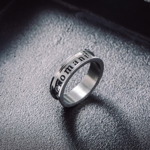 Fashion jewelry Alphabet Fluted Ring Vintage Freedom titanium ring silver Couples ring